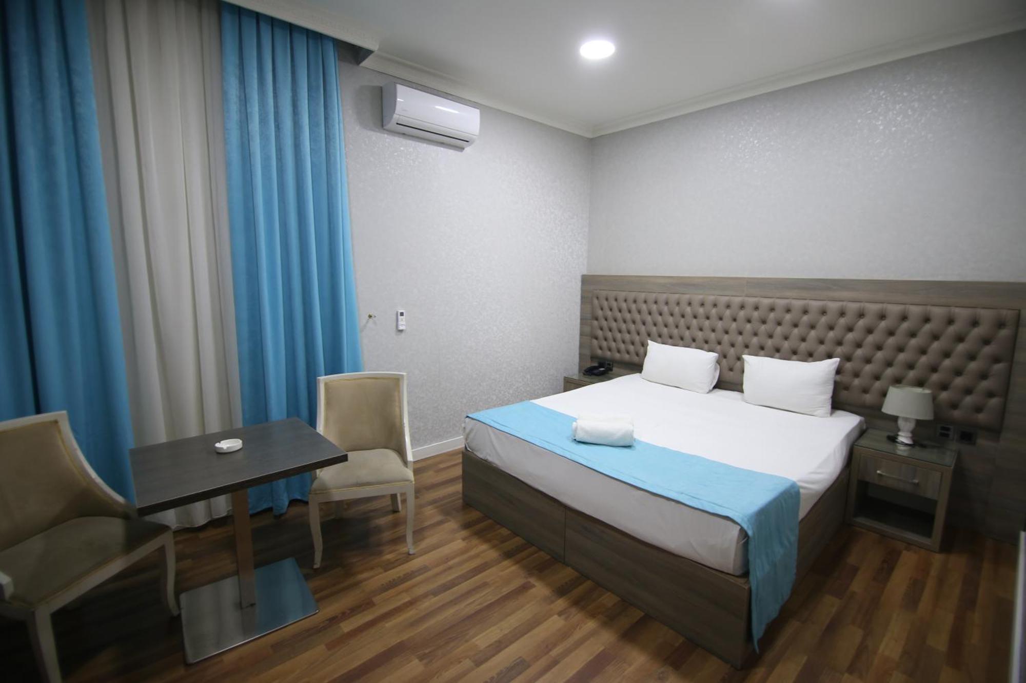 Hotel Empire Business Baku Bagian luar foto