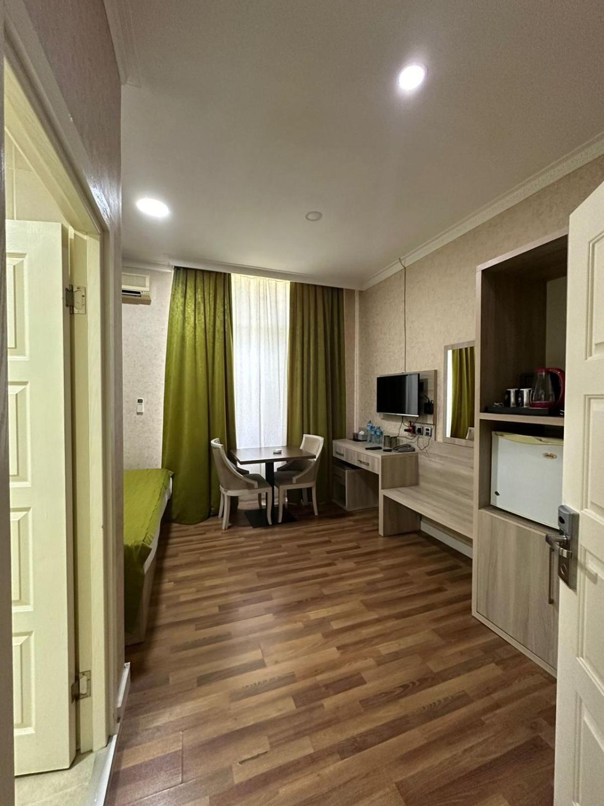 Hotel Empire Business Baku Bagian luar foto